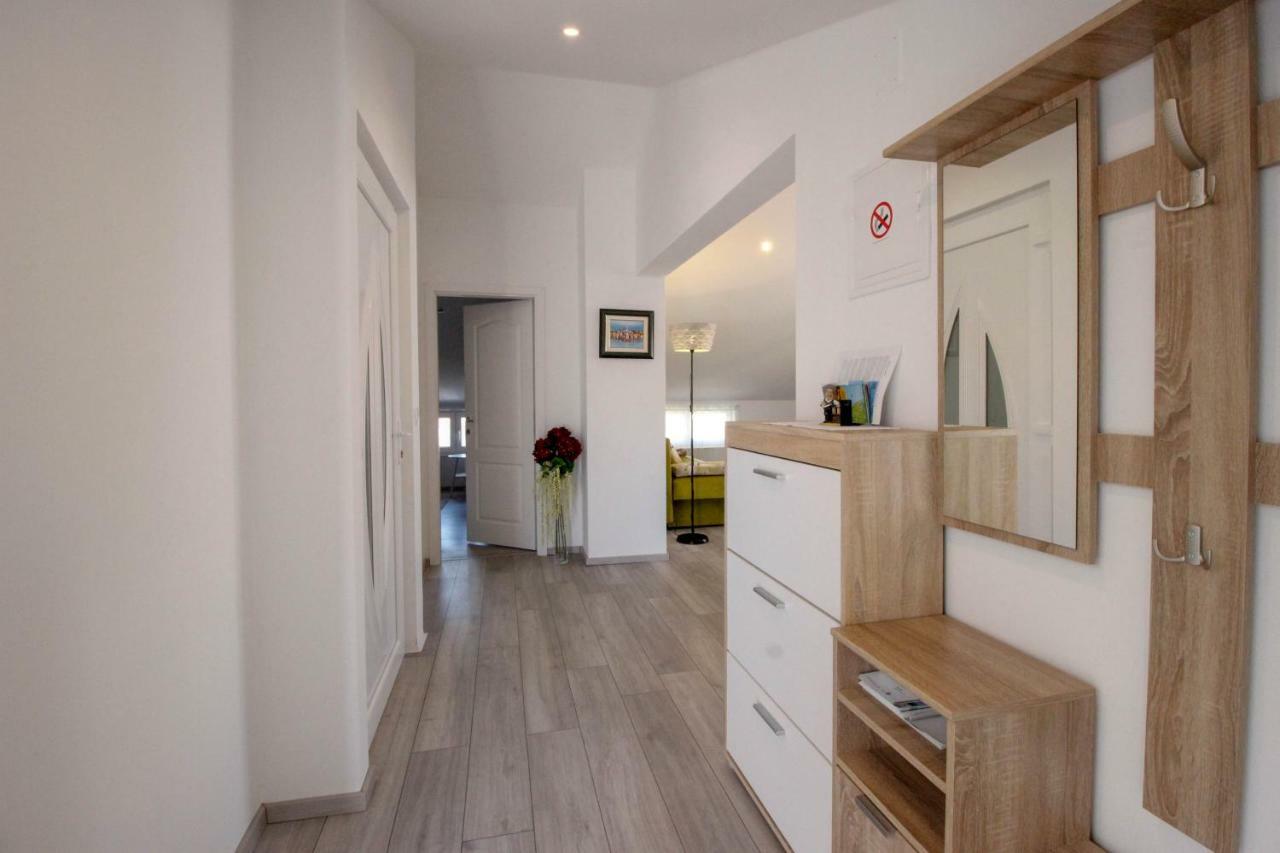 Studio Apartman Sky Rovinj Exterior photo